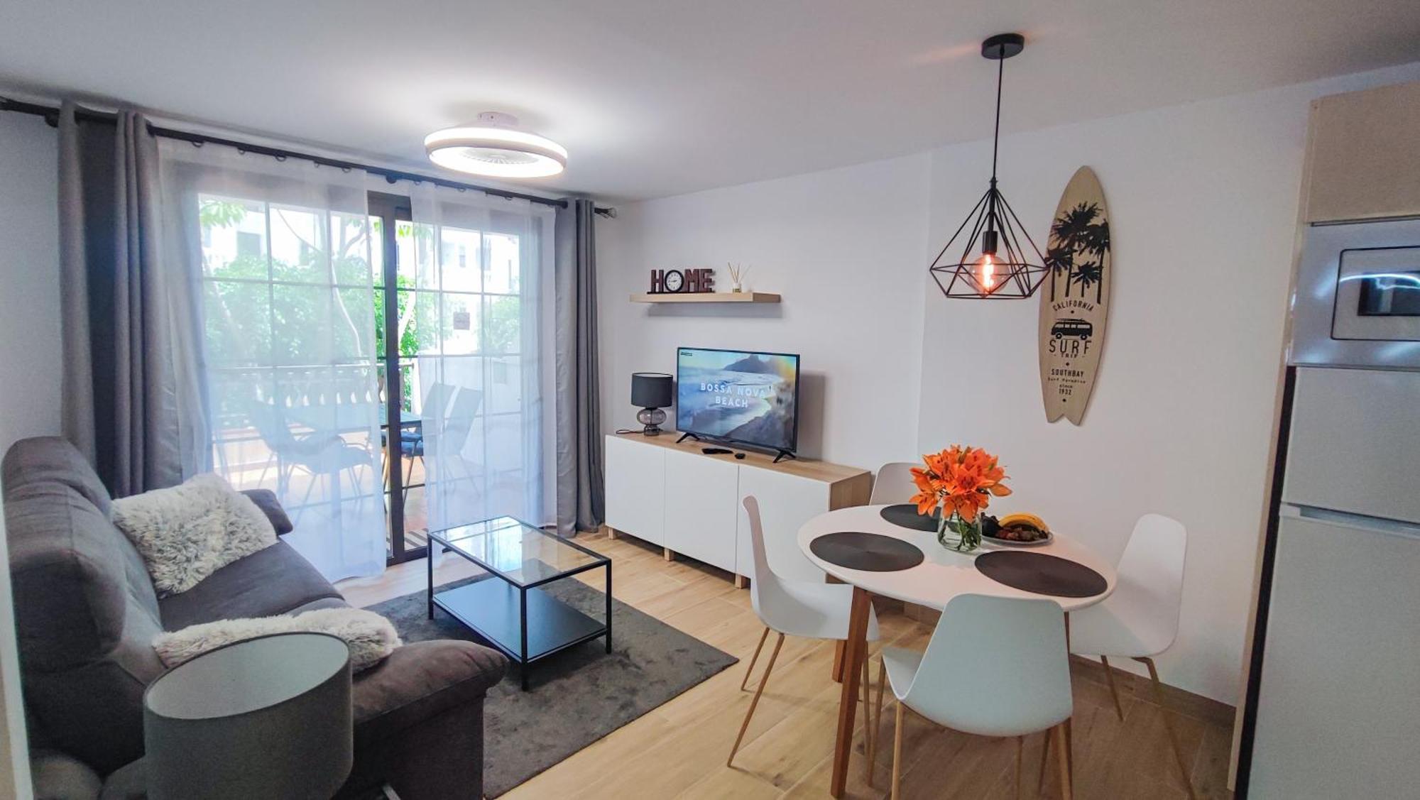 Diamantes - Relaxing Tenerife Getaway - Heated Pool - Los Cristianos 洛斯克里斯蒂亚诺斯 外观 照片